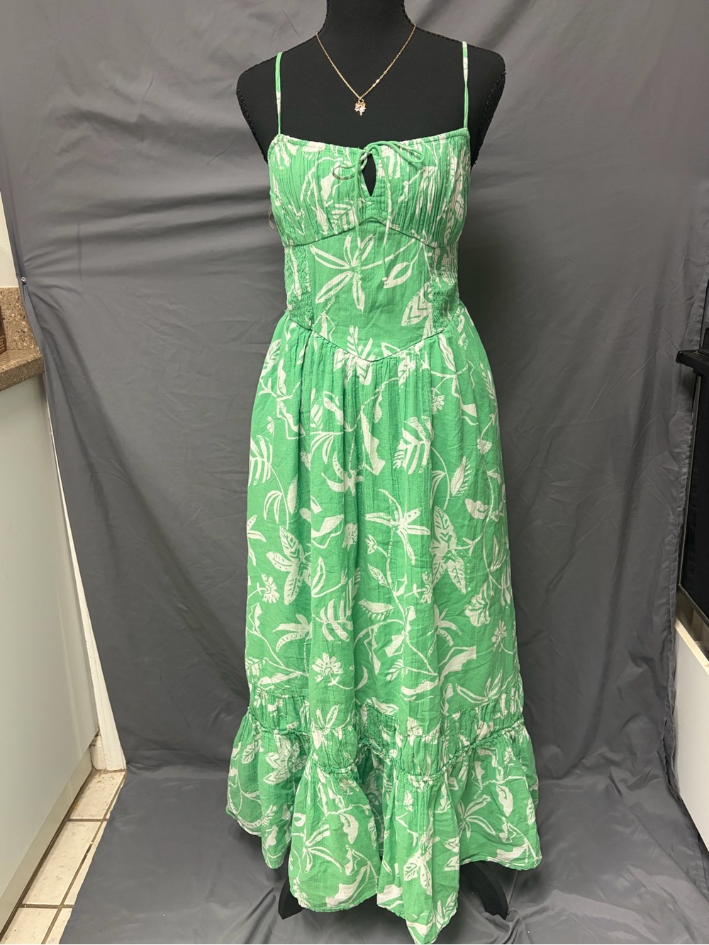 American Eagle Outfitters Green and White Floral Maxi Dress